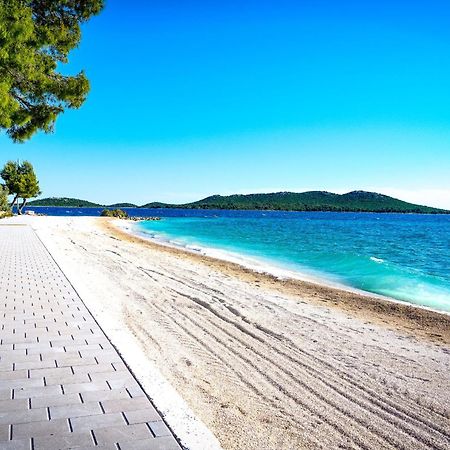 Buqez Eco Resort - Beach Villa 28 - Directly By Beach Drage Luaran gambar
