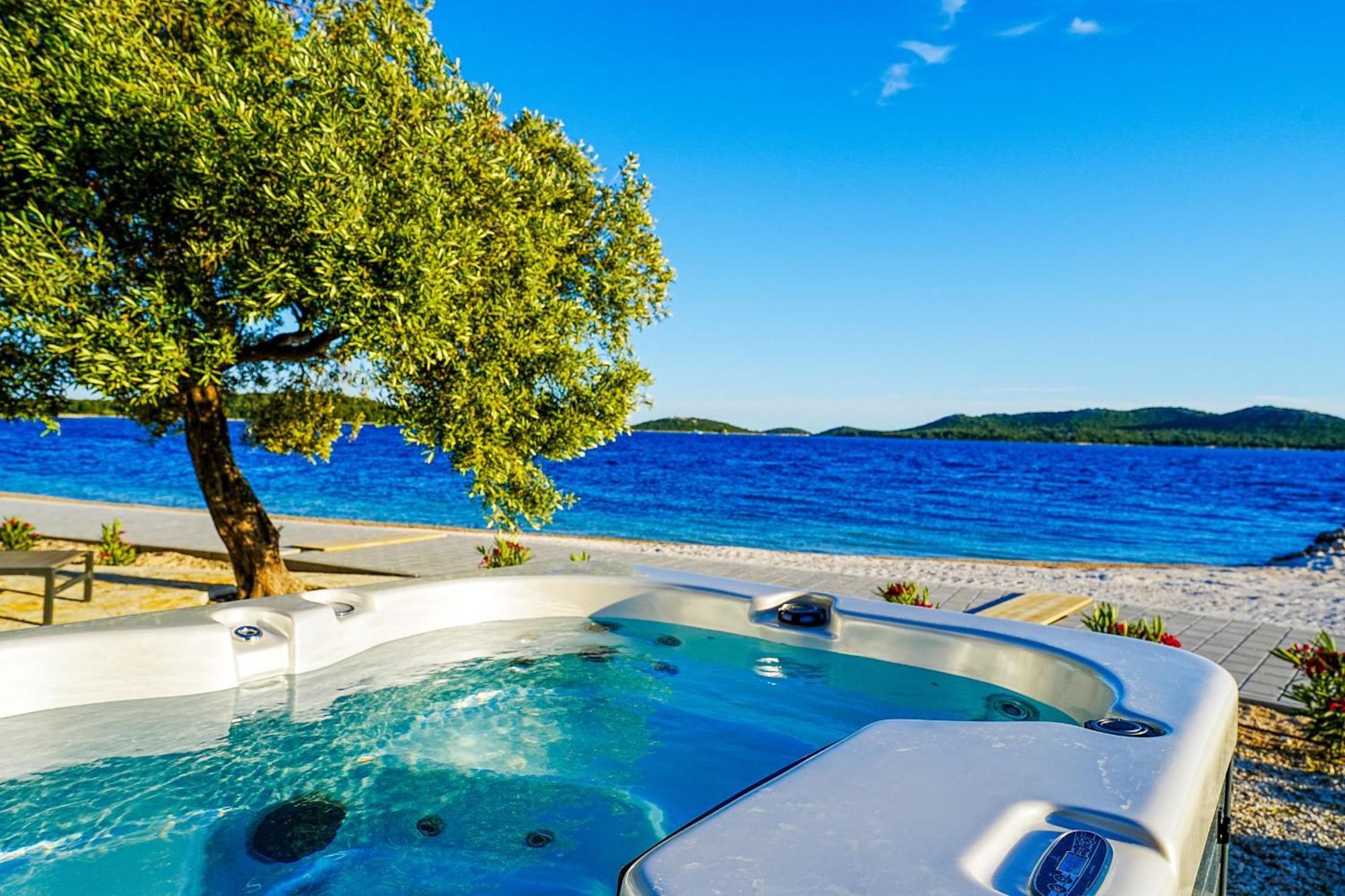 Buqez Eco Resort - Beach Villa 28 - Directly By Beach Drage Luaran gambar